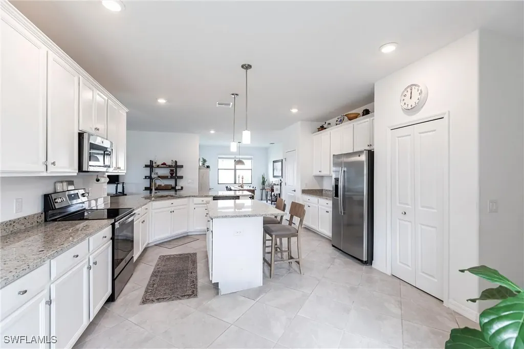 3413 Nombella Court Fort Myers FL 33905