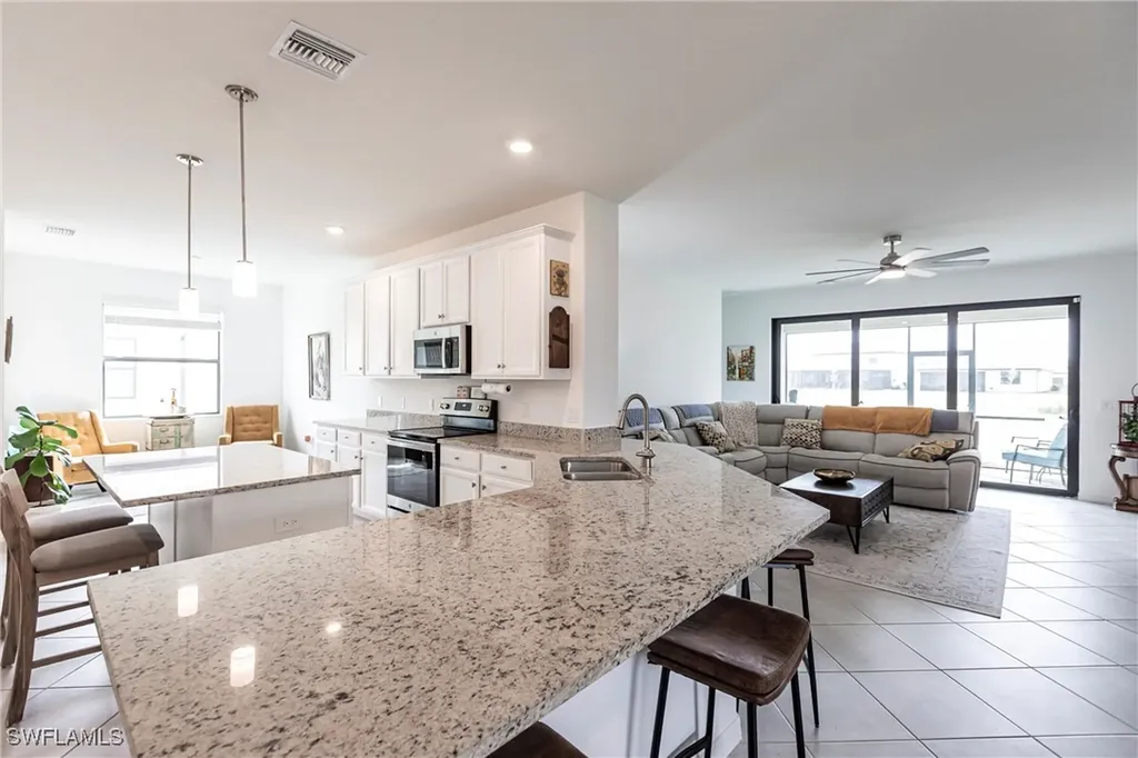 3413 Nombella Court Fort Myers FL 33905