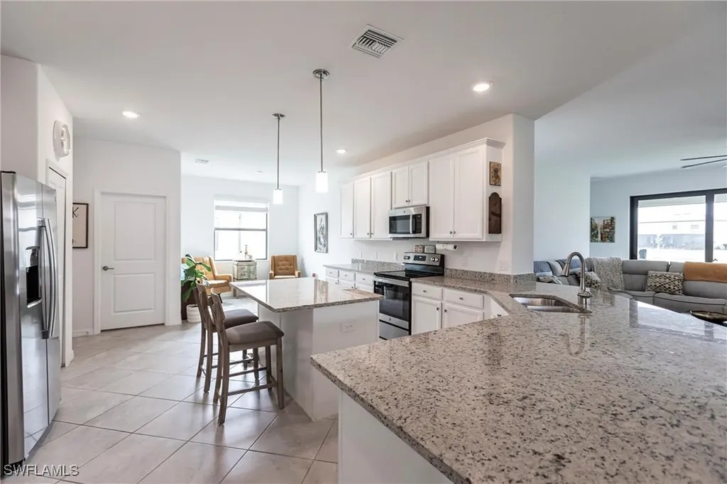 3413 Nombella Court Fort Myers FL 33905