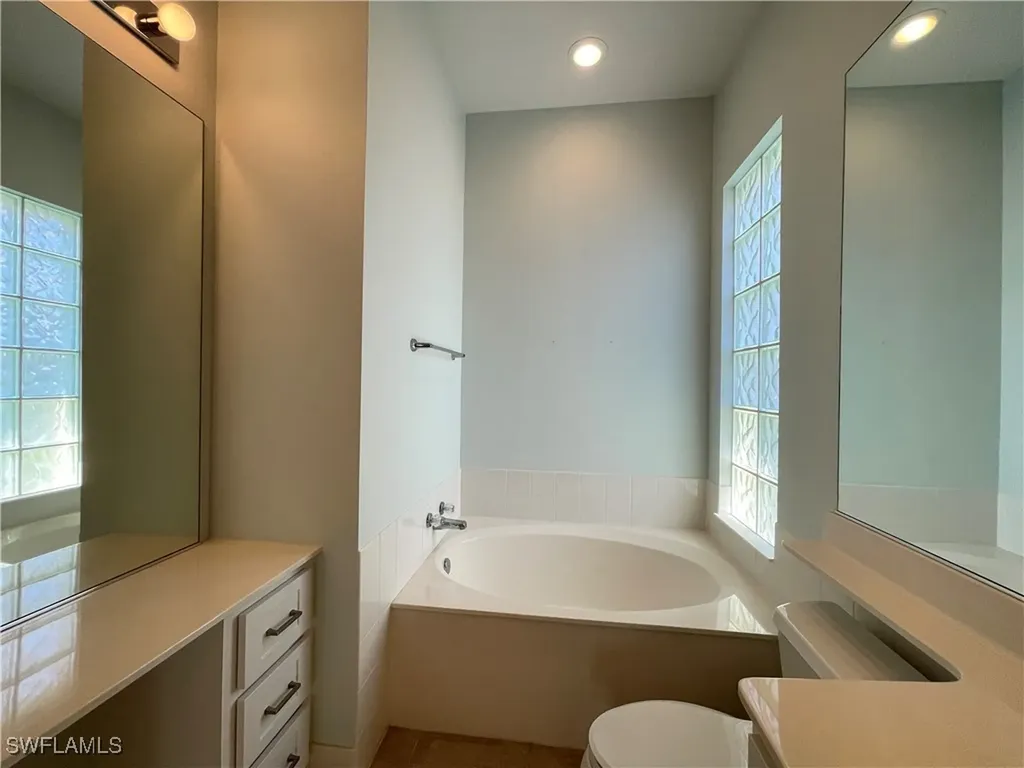 7710 Tommasi Court Naples FL 34114