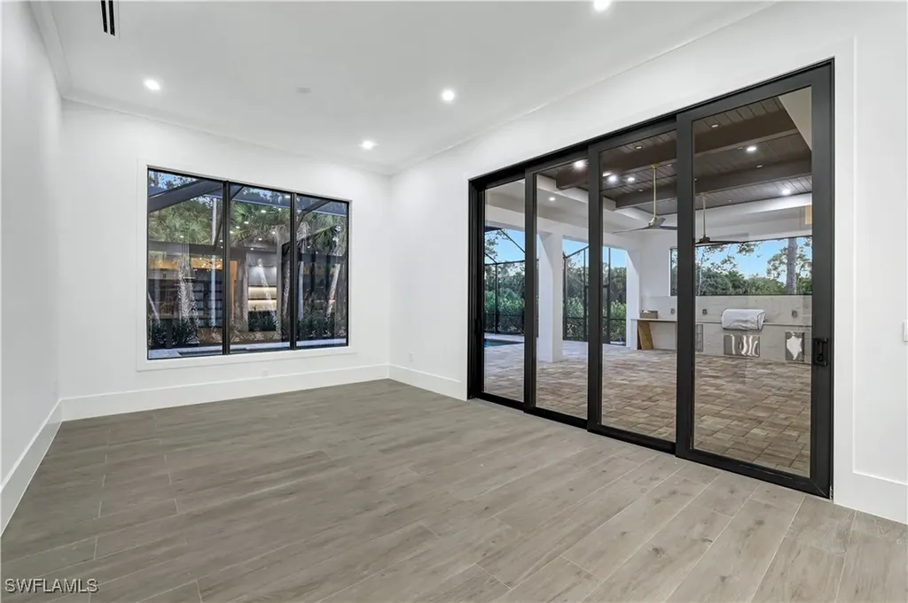 264 13th Street NW Naples FL 34120