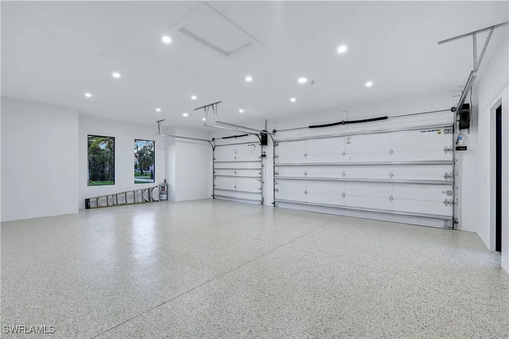 264 13th Street NW Naples FL 34120