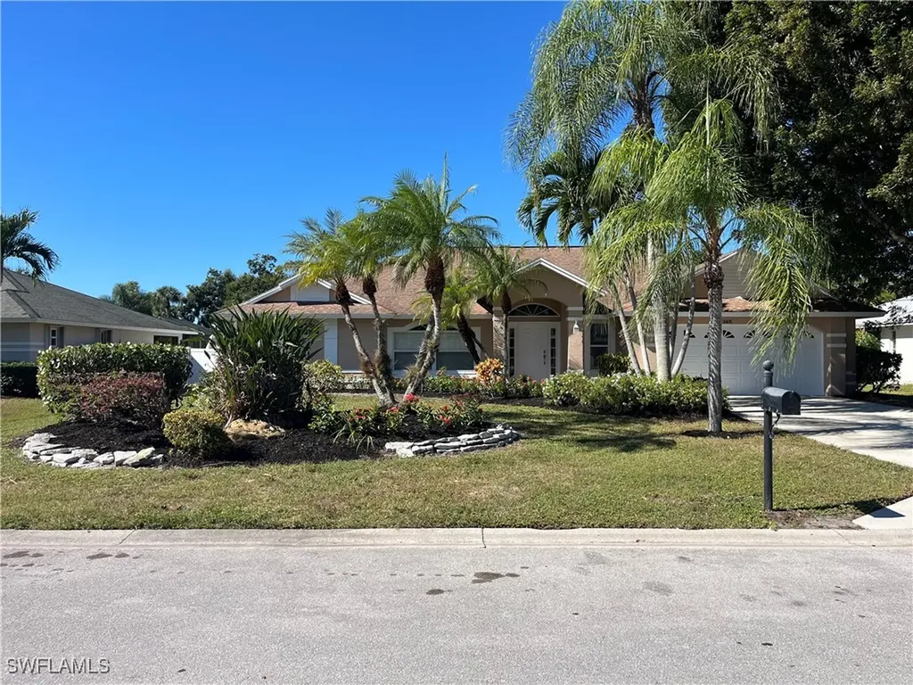 385 Ashbury Way Naples FL 34110
