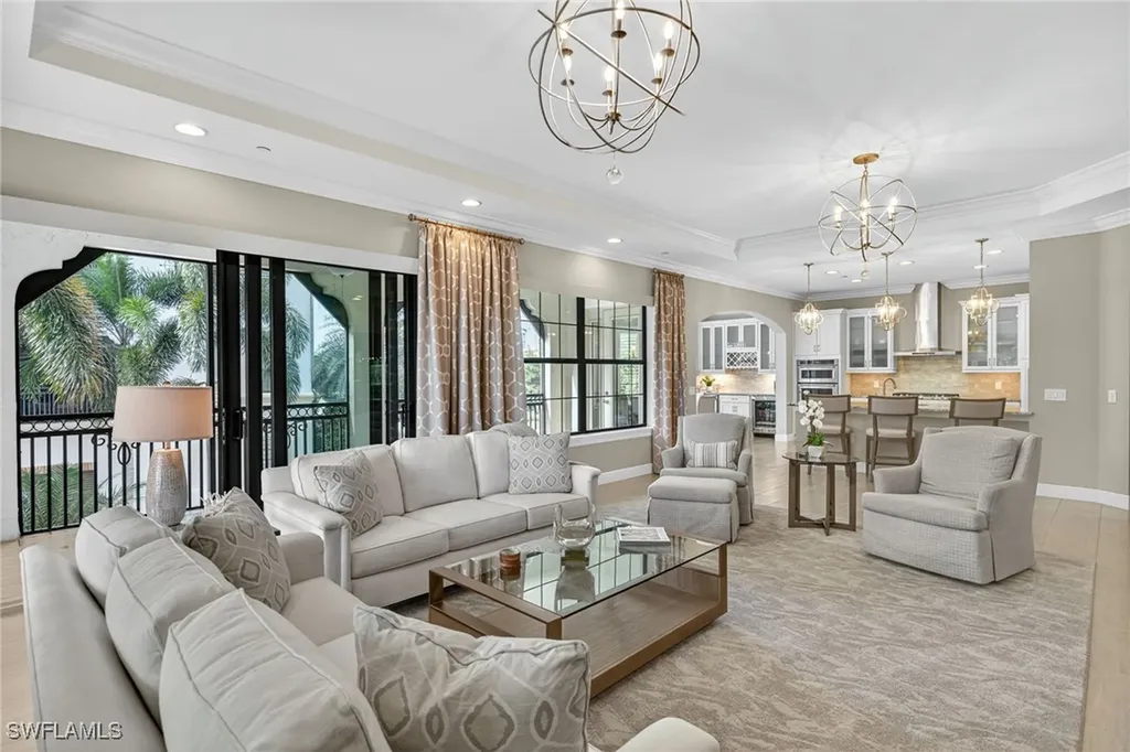 Naples FL, 16432 Carrara Way, Unit 4-102