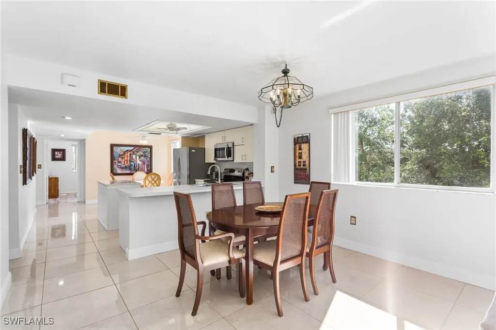290 Naples Cove Drive Naples FL 34110