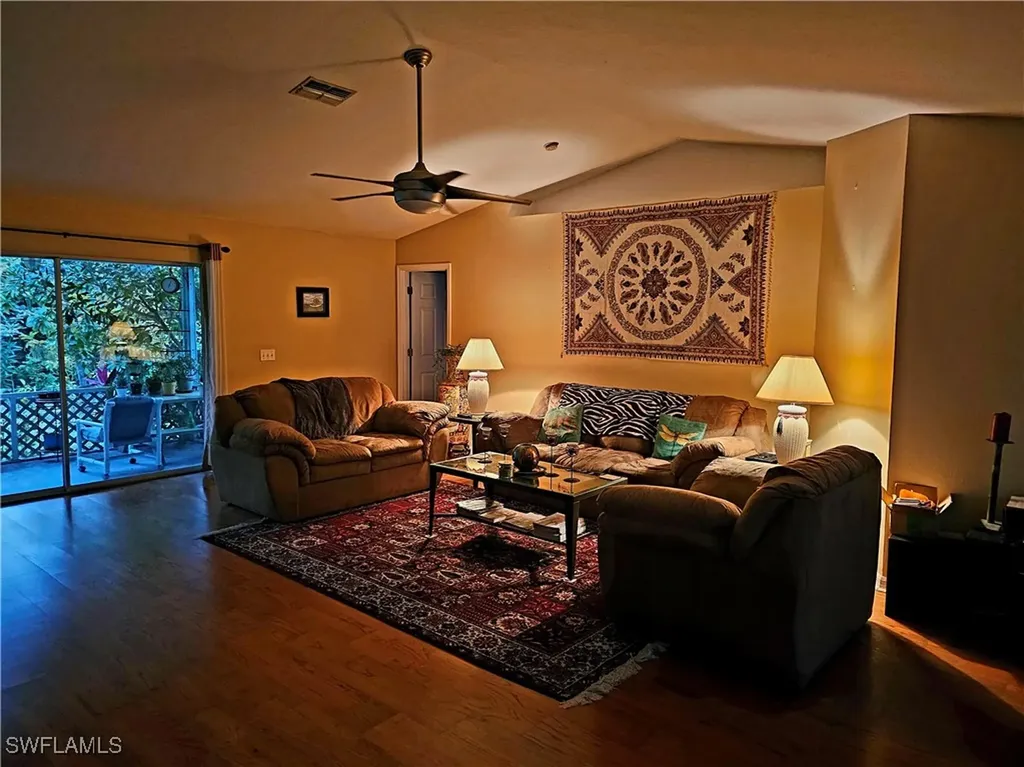 2505 9th Street W Lehigh Acres FL 33971