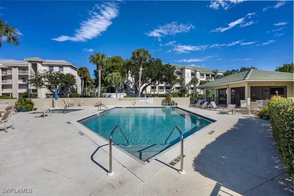4130 Bayhead Drive Bonita Springs FL 34134