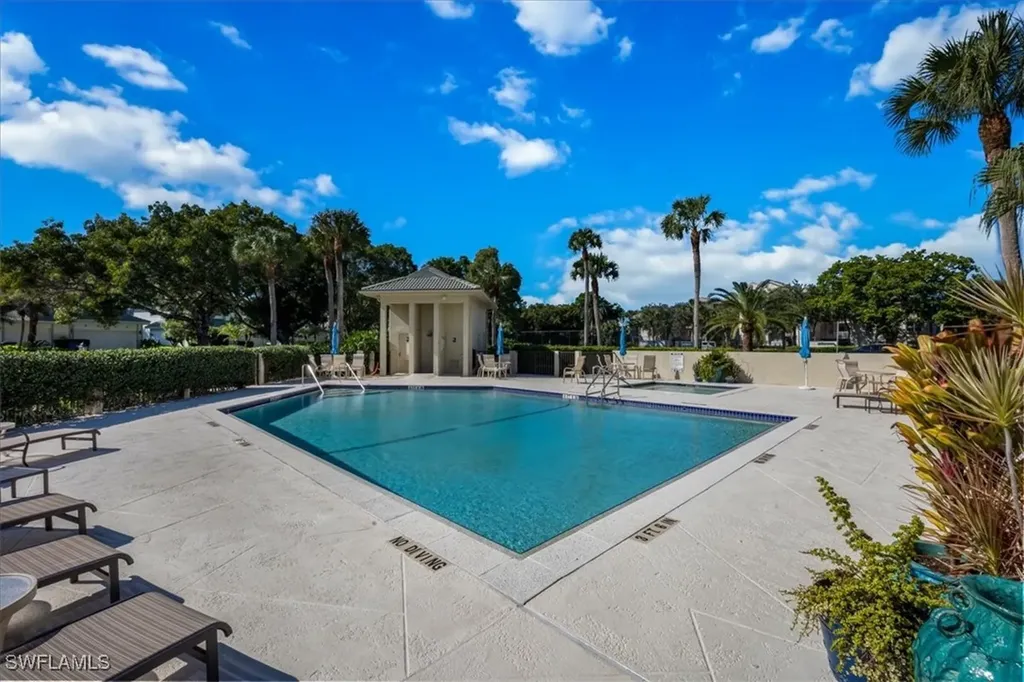 4130 Bayhead Drive Bonita Springs FL 34134