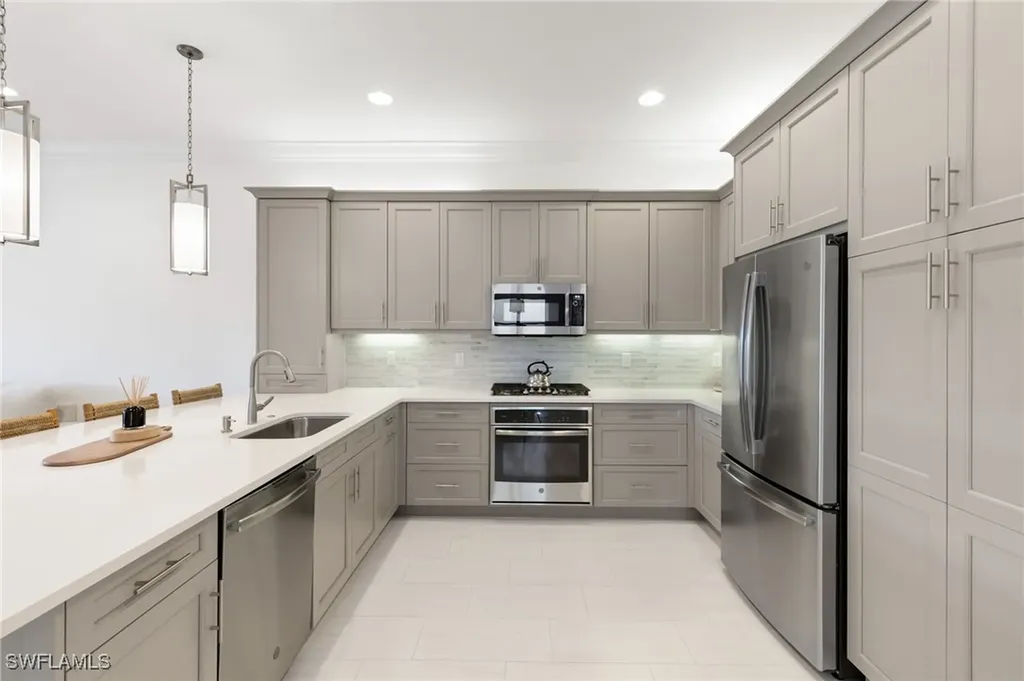 4409 Aurora Street Naples FL 34119