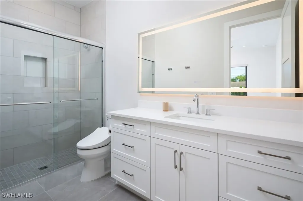 1257 11th Court N Naples FL 34102