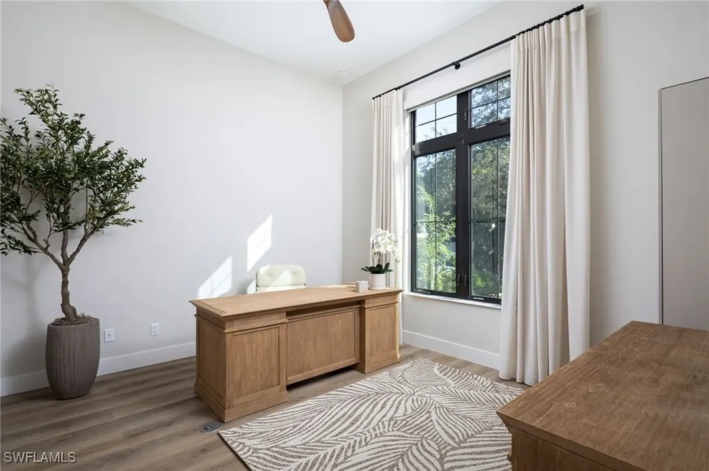 1257 11th Court N Naples FL 34102