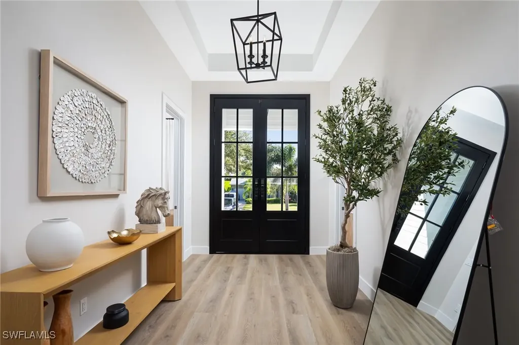 1257 11th Court N Naples FL 34102