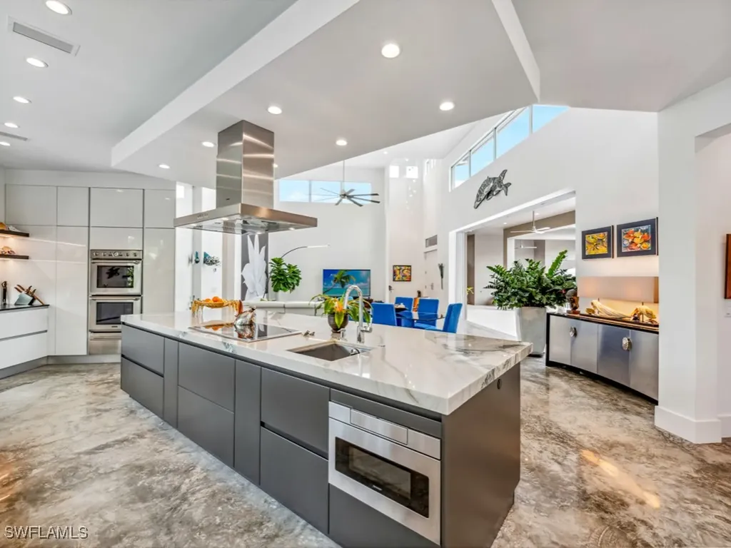 600 Crescent Street Marco Island FL 34145