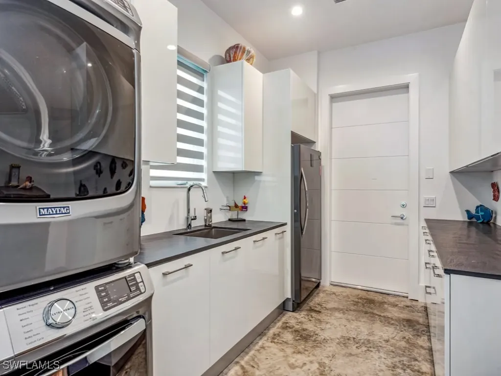 600 Crescent Street Marco Island FL 34145