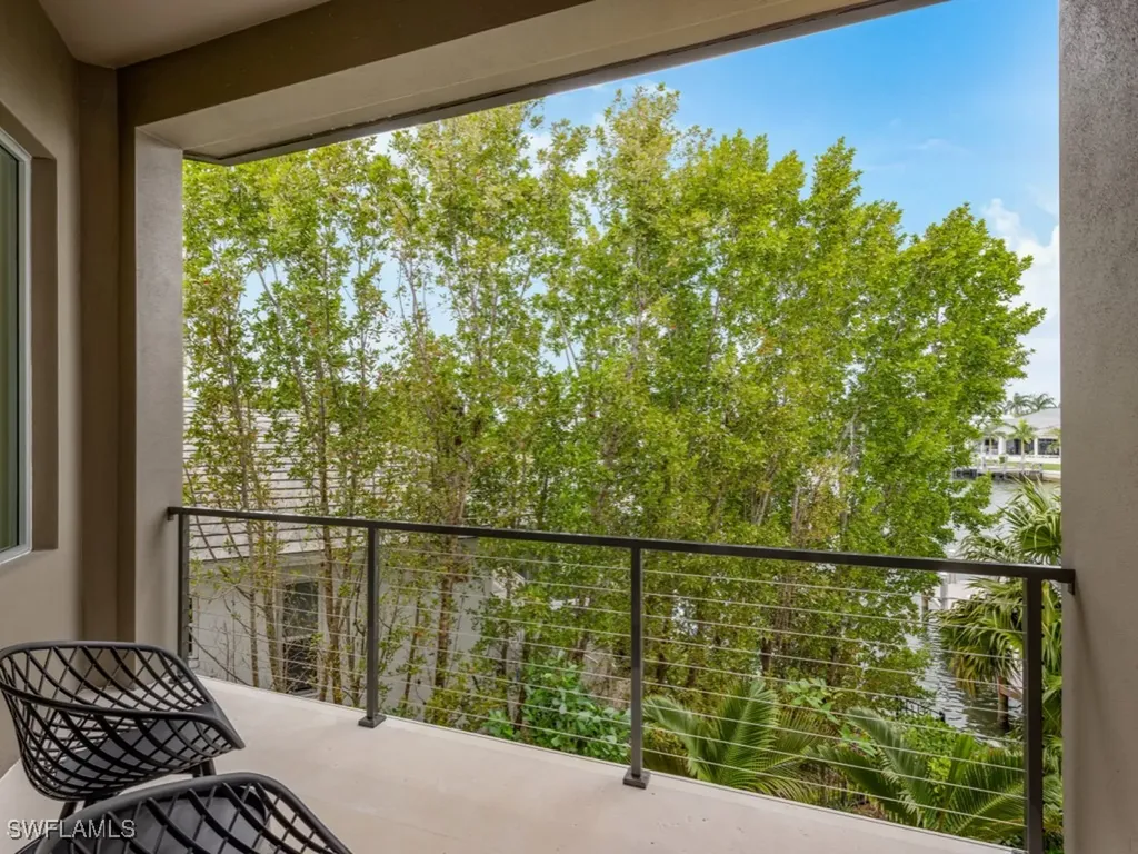 600 Crescent Street Marco Island FL 34145