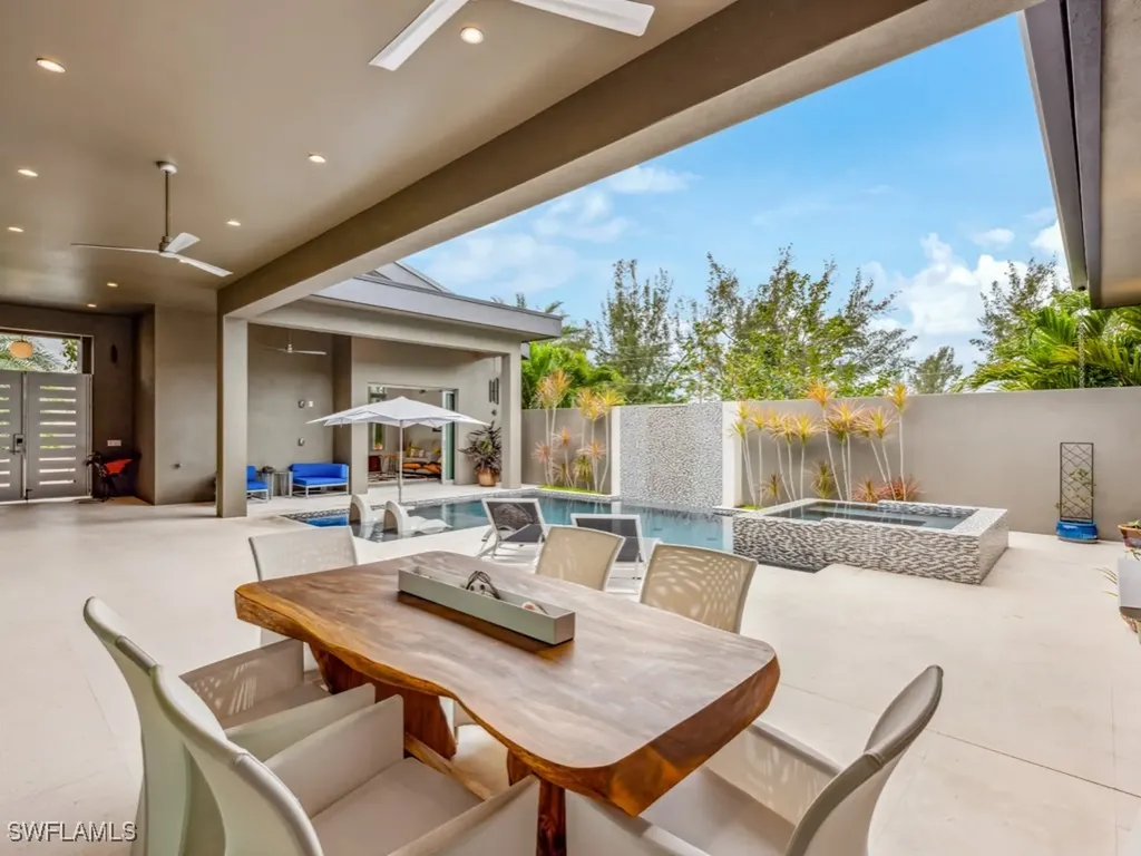 600 Crescent Street Marco Island FL 34145