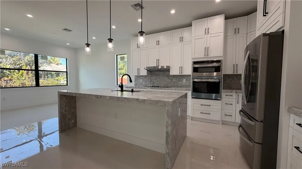 4710 Acadia Lane Naples FL 34112
