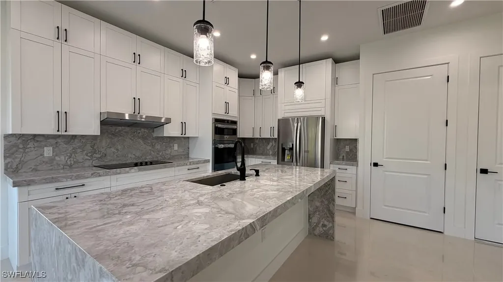4710 Acadia Lane Naples FL 34112