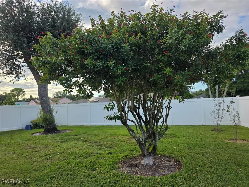 857 Summerfield Drive Naples FL 34120