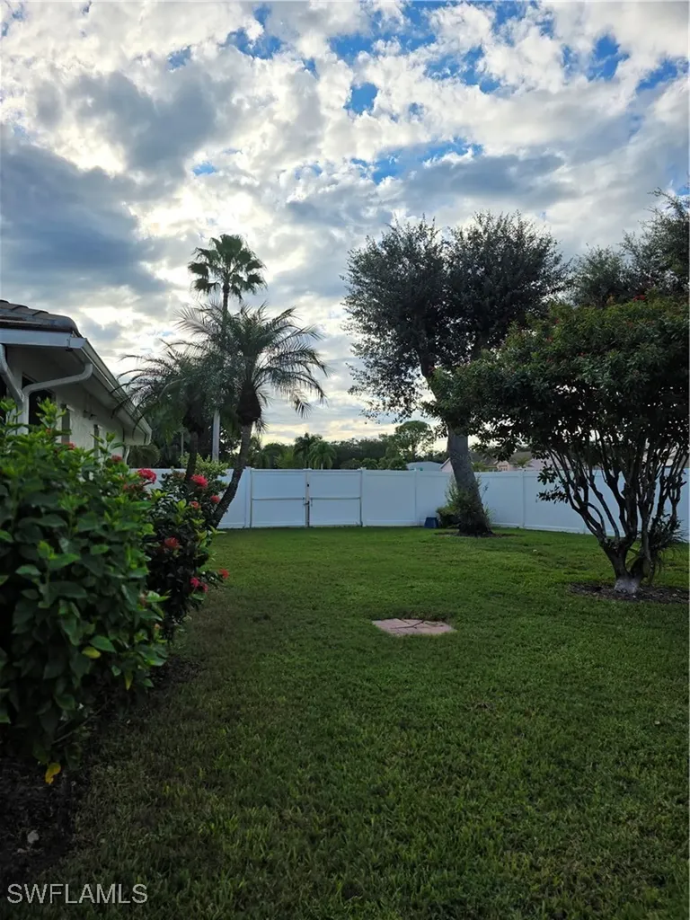 857 Summerfield Drive Naples FL 34120