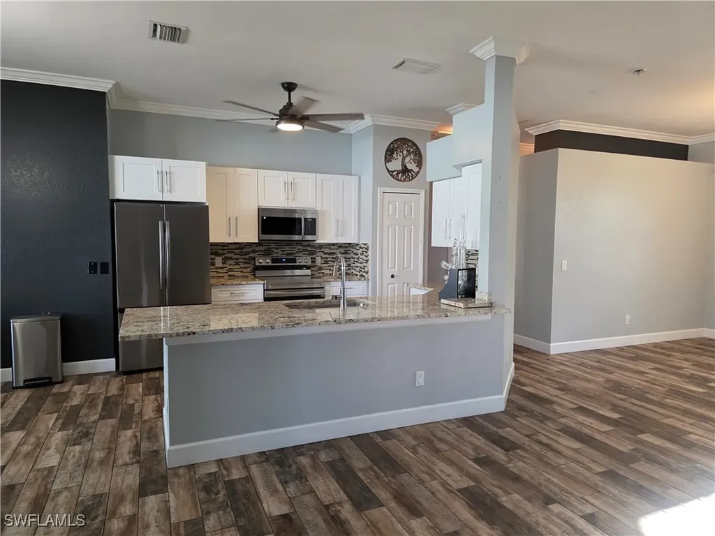 857 Summerfield Drive Naples FL 34120