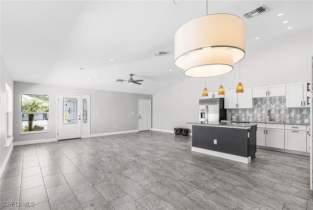 175 Village Circle Labelle FL 33935