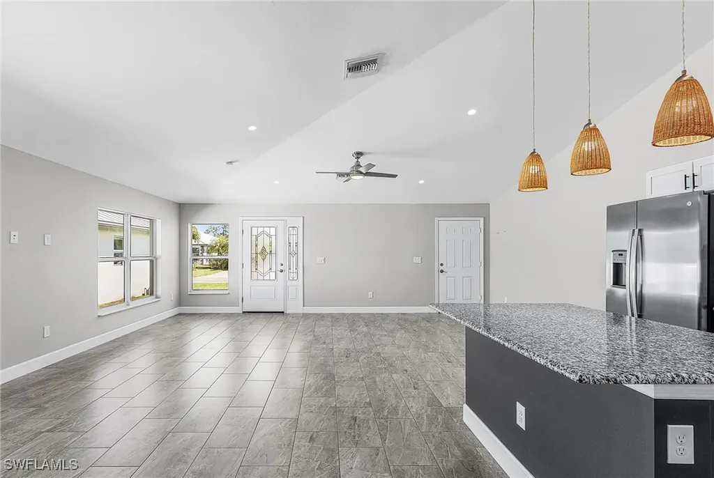 175 Village Circle Labelle FL 33935