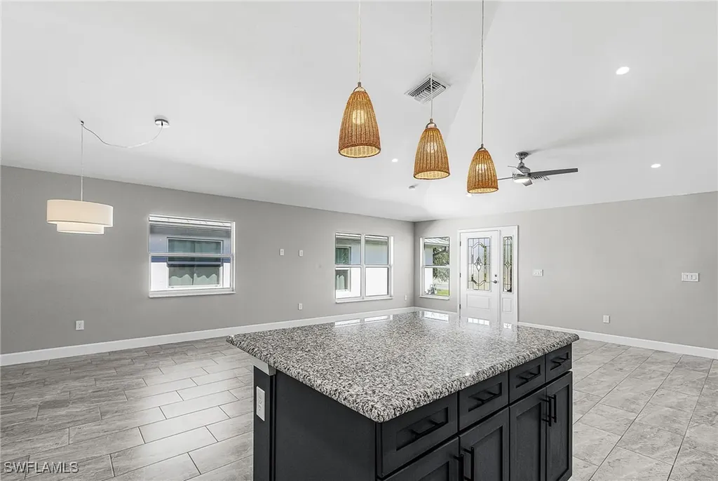 175 Village Circle Labelle FL 33935