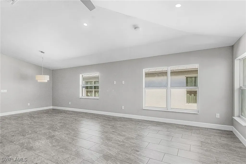 175 Village Circle Labelle FL 33935