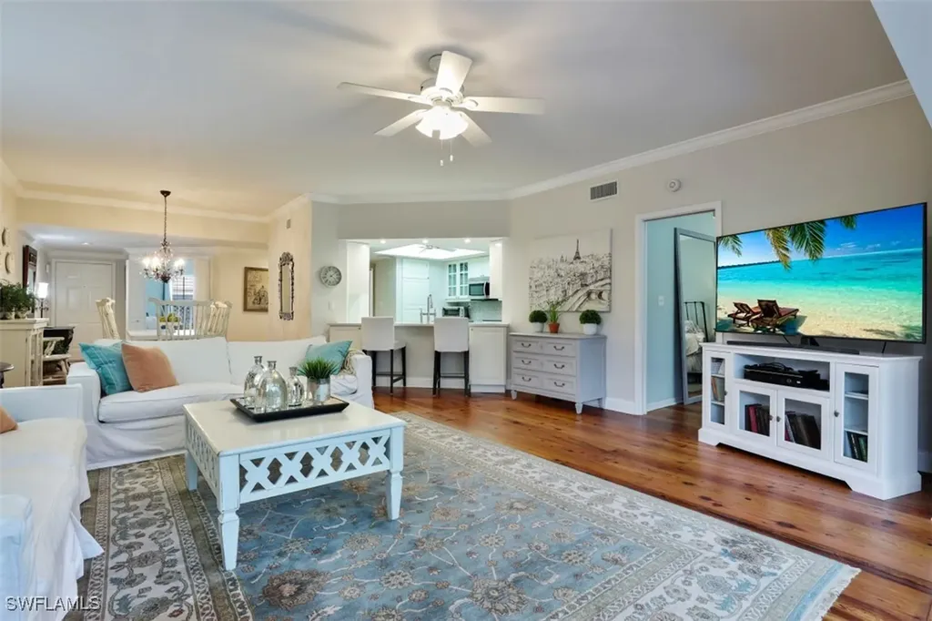 5897 Chanteclair Drive Naples FL 34108