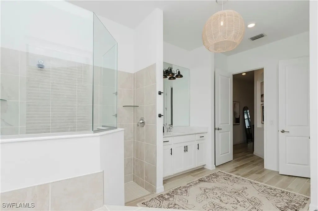 6086 Artisan Court Ave Maria FL 34142