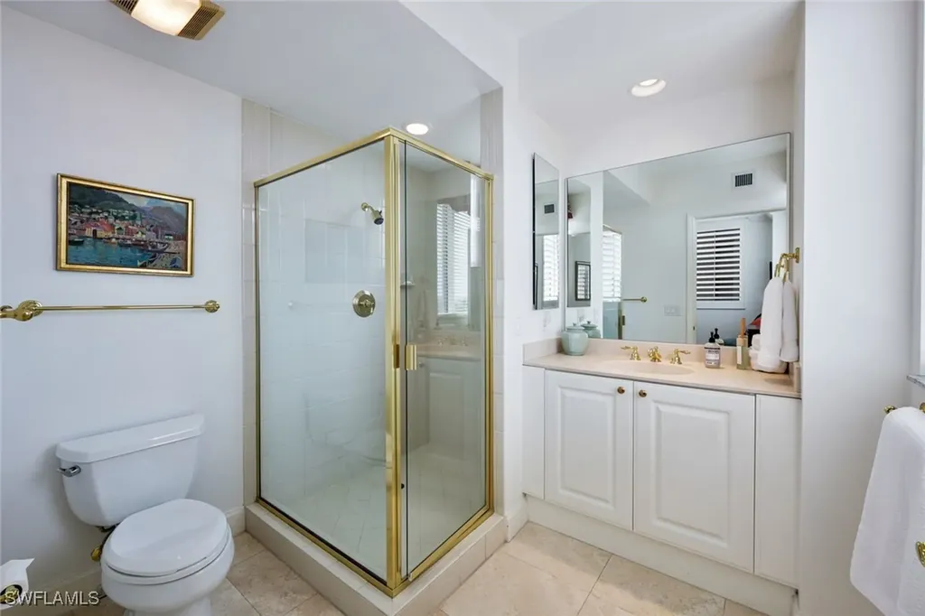 6597 Nicholas Boulevard Naples FL 34108