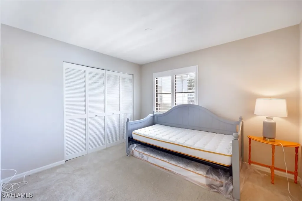 6525 Valen Way Naples FL 34108