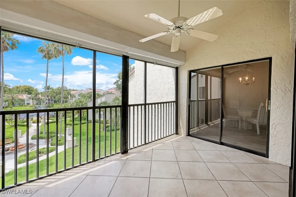 6525 Valen Way Naples FL 34108