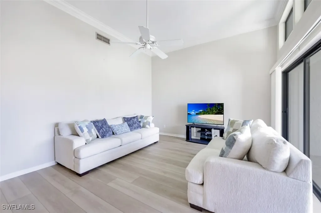 6525 Valen Way Naples FL 34108