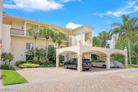 6525 Valen Way Naples FL 34108