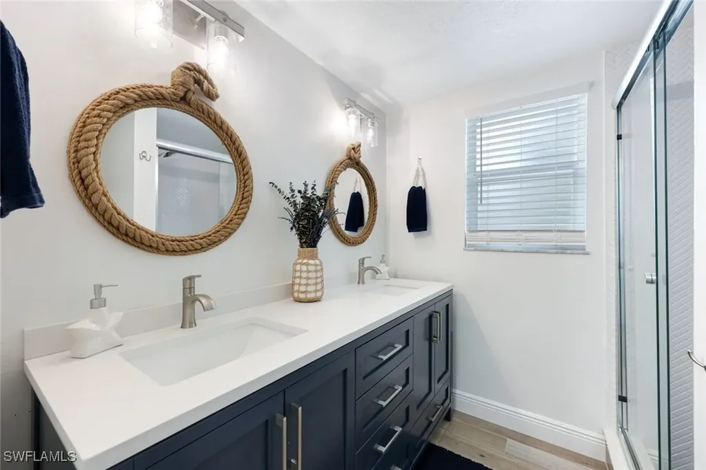 824 Tanbark Drive Naples FL 34108