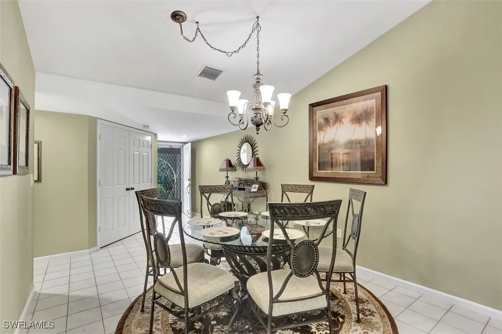 5899 Chanteclair Drive Naples FL 34108