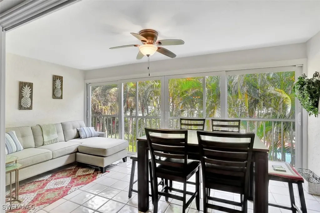 5899 Chanteclair Drive Naples FL 34108