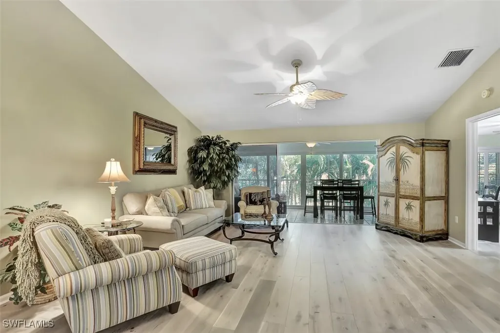 5899 Chanteclair Drive Naples FL 34108