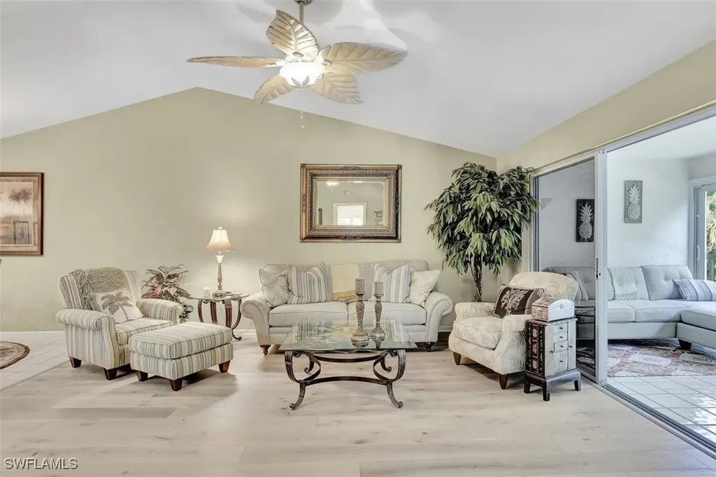 5899 Chanteclair Drive Naples FL 34108