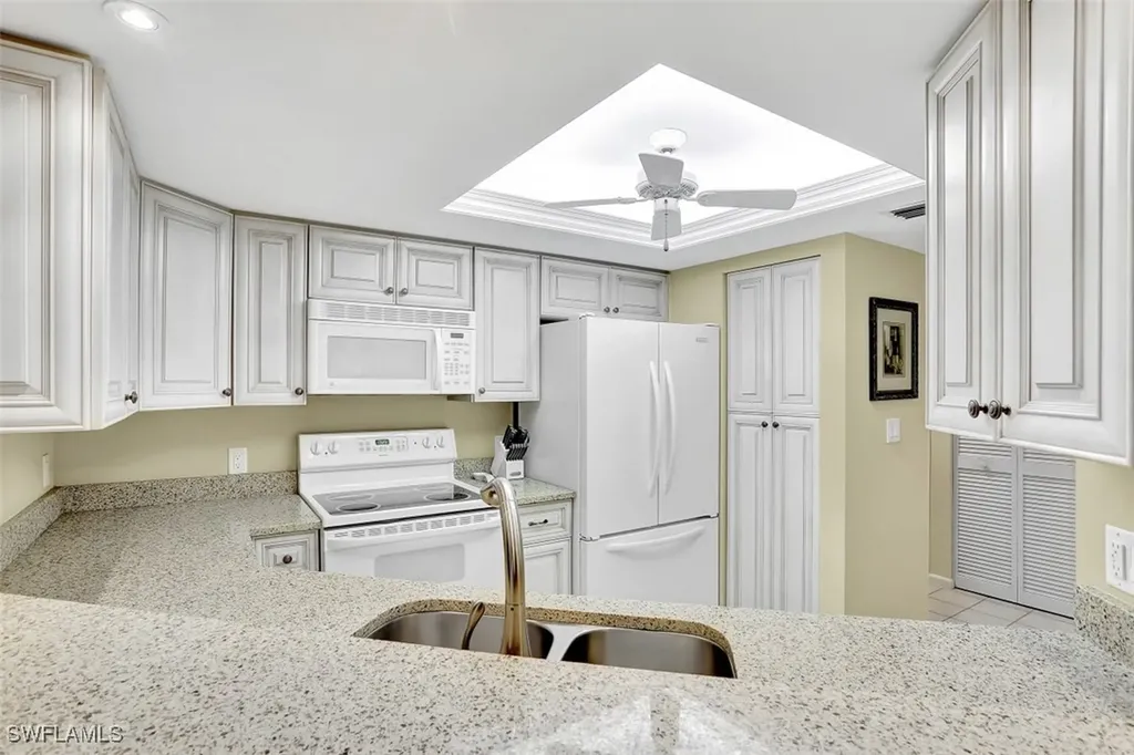 5899 Chanteclair Drive Naples FL 34108