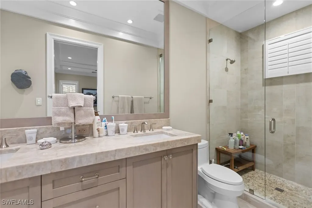 103 Bayview Avenue Naples FL 34108