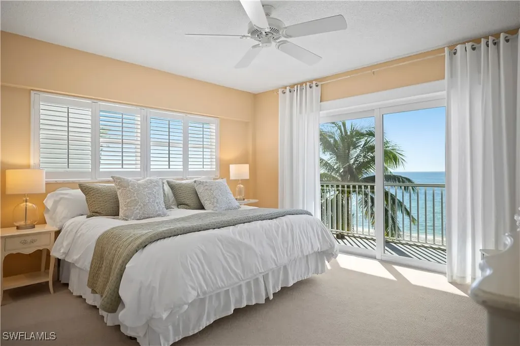 1977 Gulf Shore Boulevard N Naples FL 34102