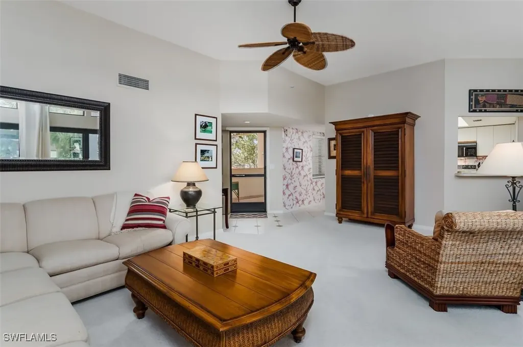 6545 Valen Way Naples FL 34108