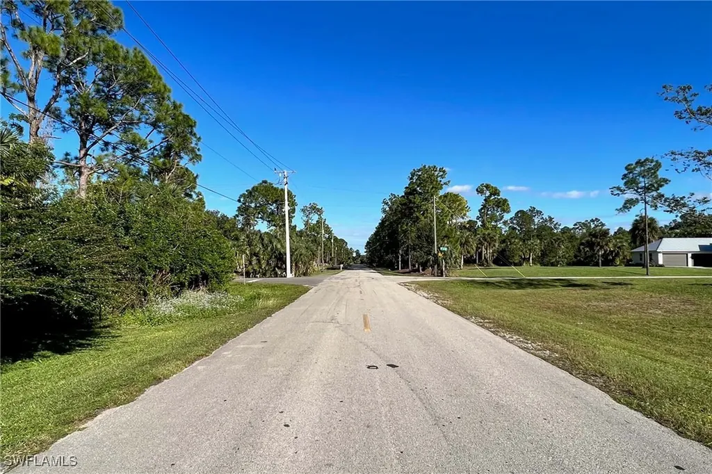 921 16th Avenue SW Naples FL 34117