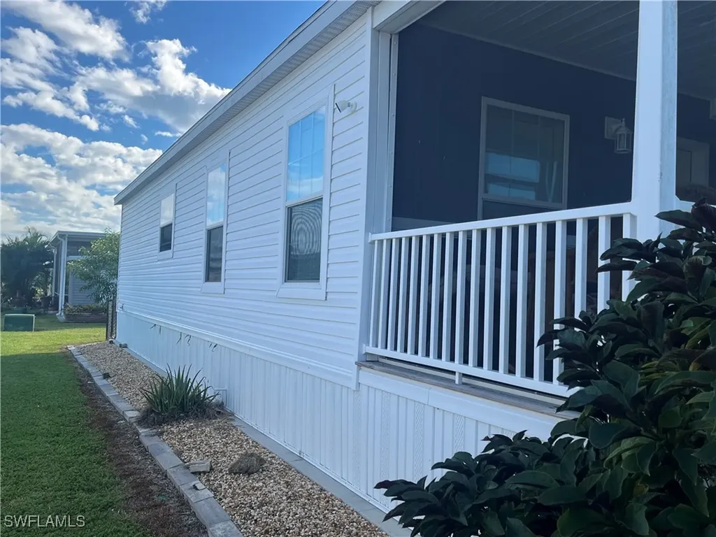 240 Ocean Reef Lane Naples FL 34114