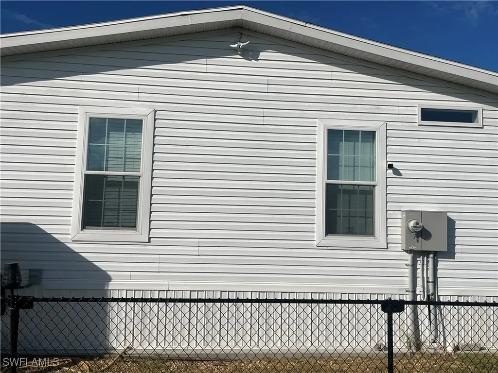 240 Ocean Reef Lane Naples FL 34114