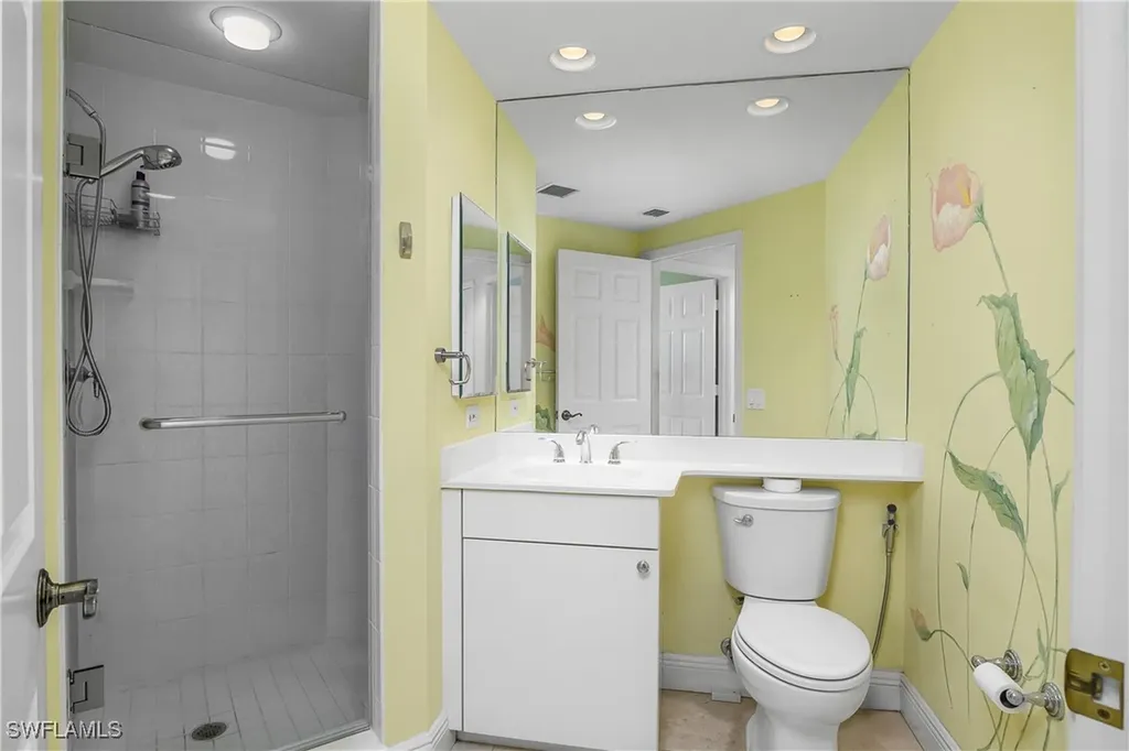 420 Cove Tower Drive Naples FL 34110