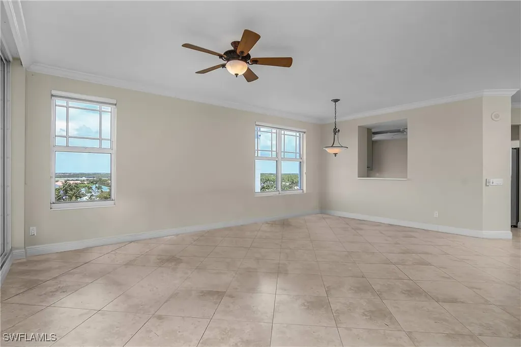 420 Cove Tower Drive Naples FL 34110